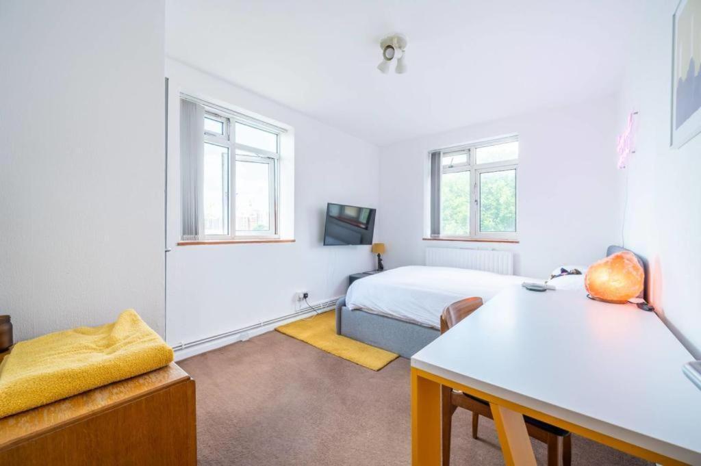 Apartmán Flat 13 Londýn Exteriér fotografie